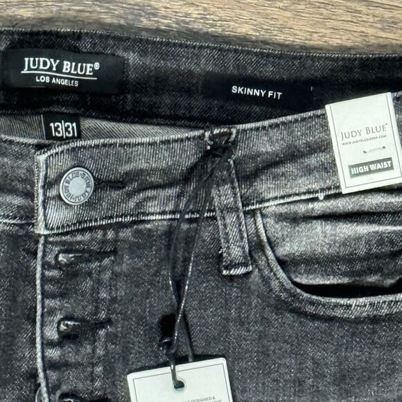 Judy Blue Women's High Waist Skinny Exposed Button Fly Destroyed Black JB88129 - Picture 3 of 4